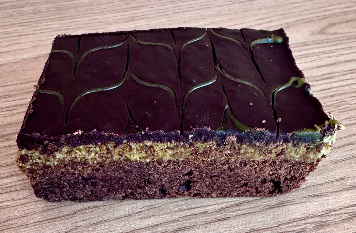 BROWNIE PISTACHE STYLE DUBAI